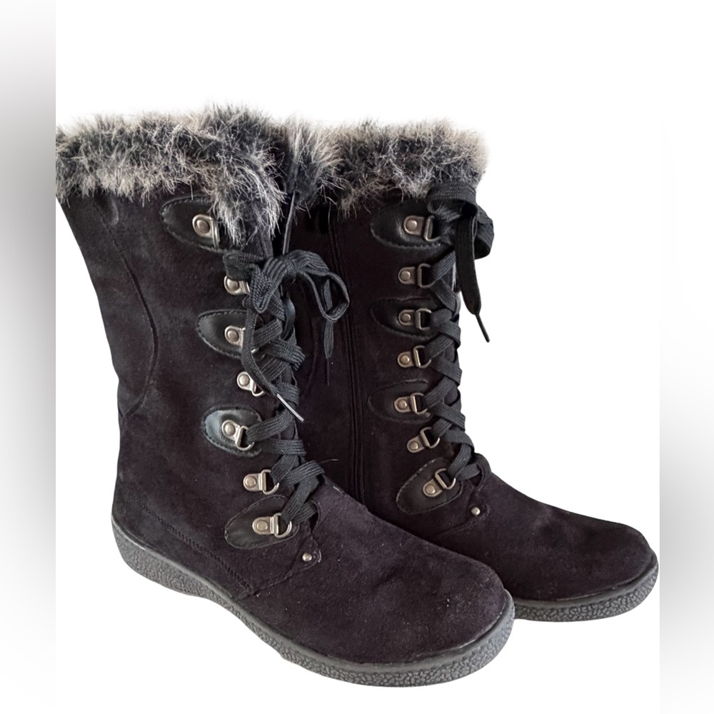 Western Chief Women’s Suede Lace-Up Cabincore Boots W/Rich Fur Trim Size 9